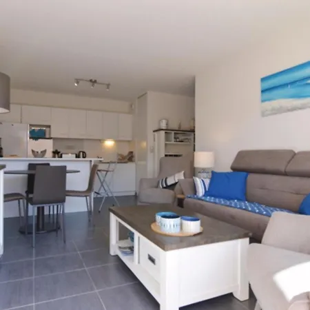 Appartement Meze, 3 Pieces, 4 Personnes - Fr-1-604-31 *