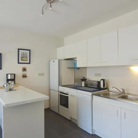 Appartement Meze, 3 Pieces, 4 Personnes - Fr-1-604-31 Mèze